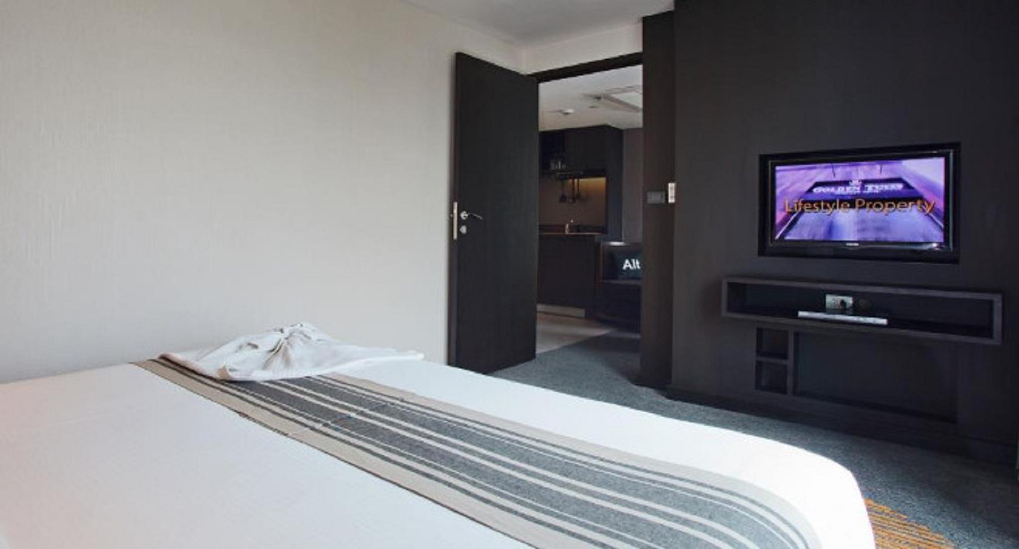 Golden Tulip Mandison