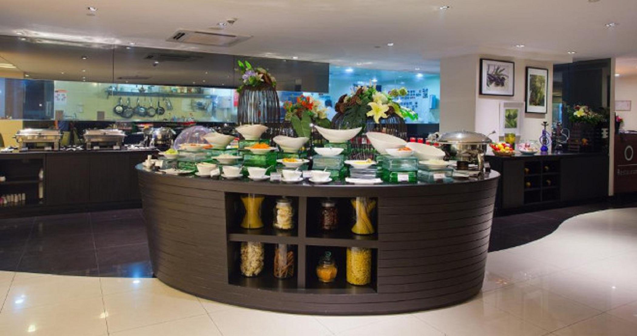 Golden Tulip Mandison Hotel 4*