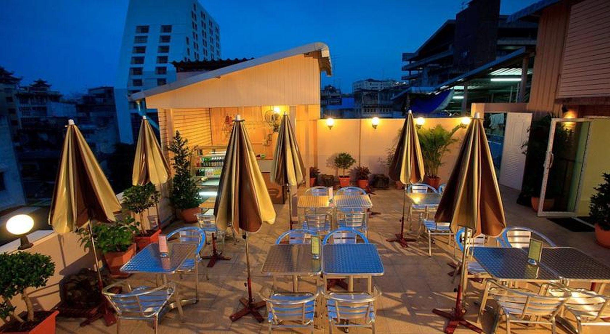 Arawana Express Chinatown Hotel