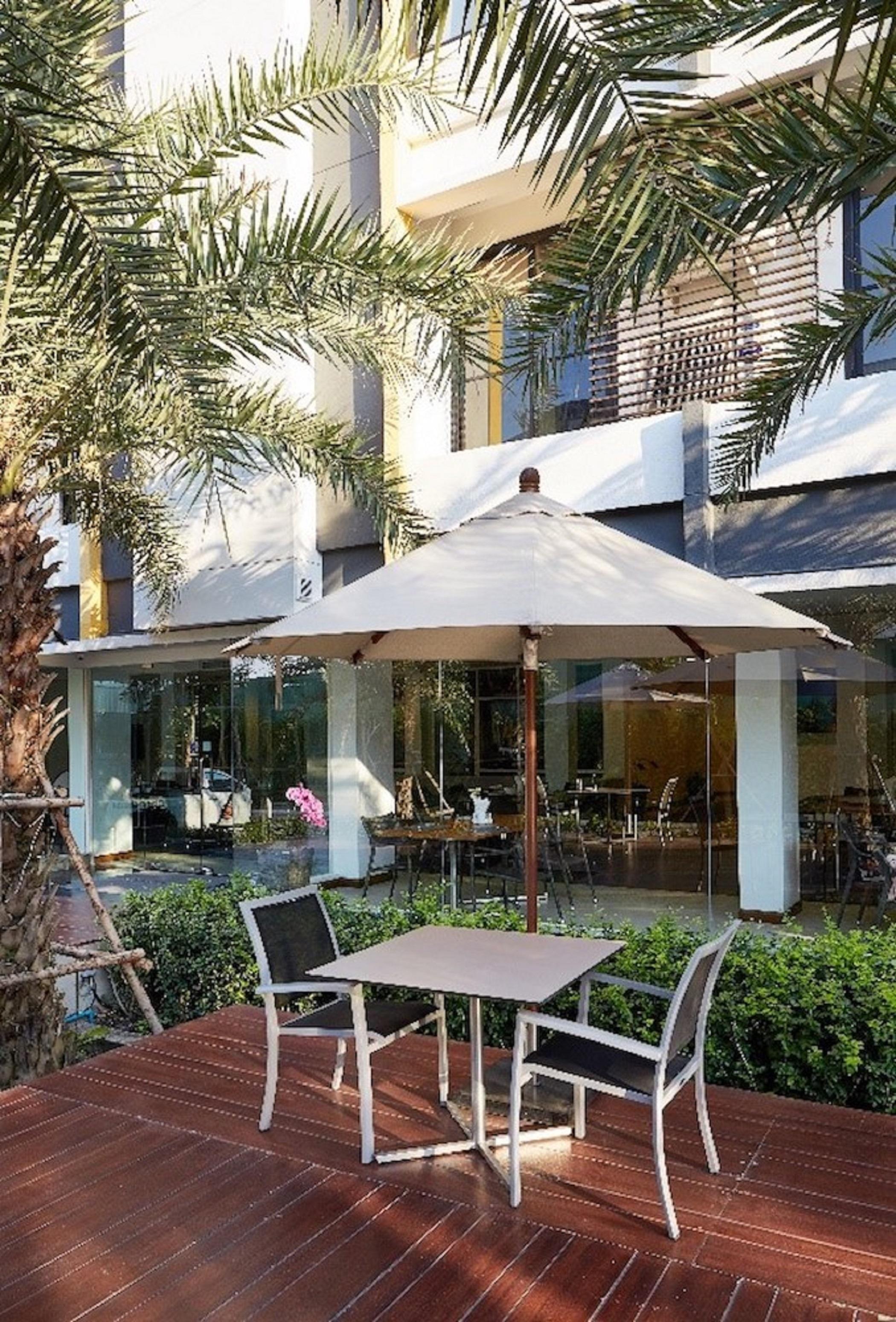 Hotel Baan Oliver Srinakarin Bangkok