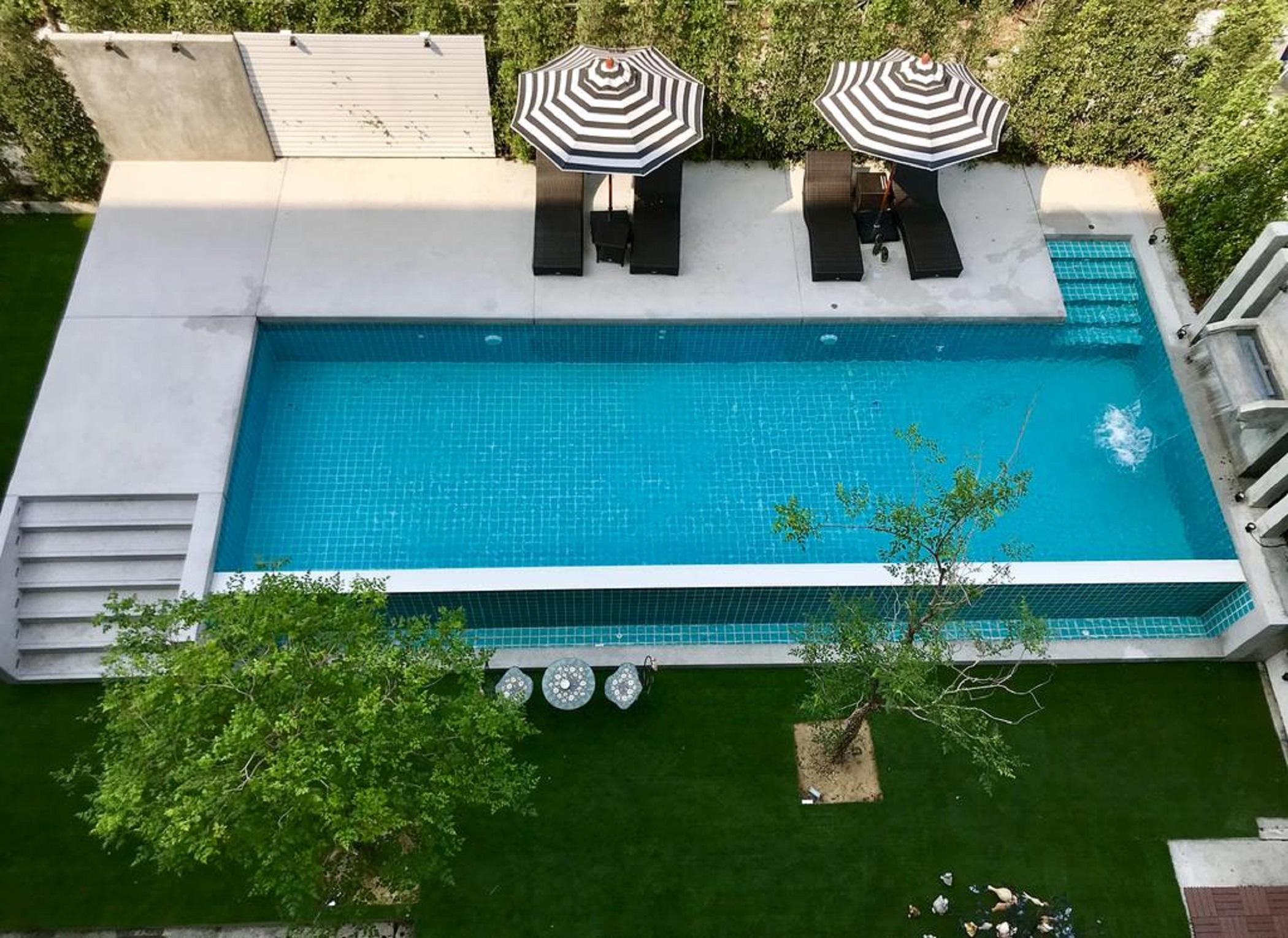 Baan Oliver Srinakarin Hotel 4*