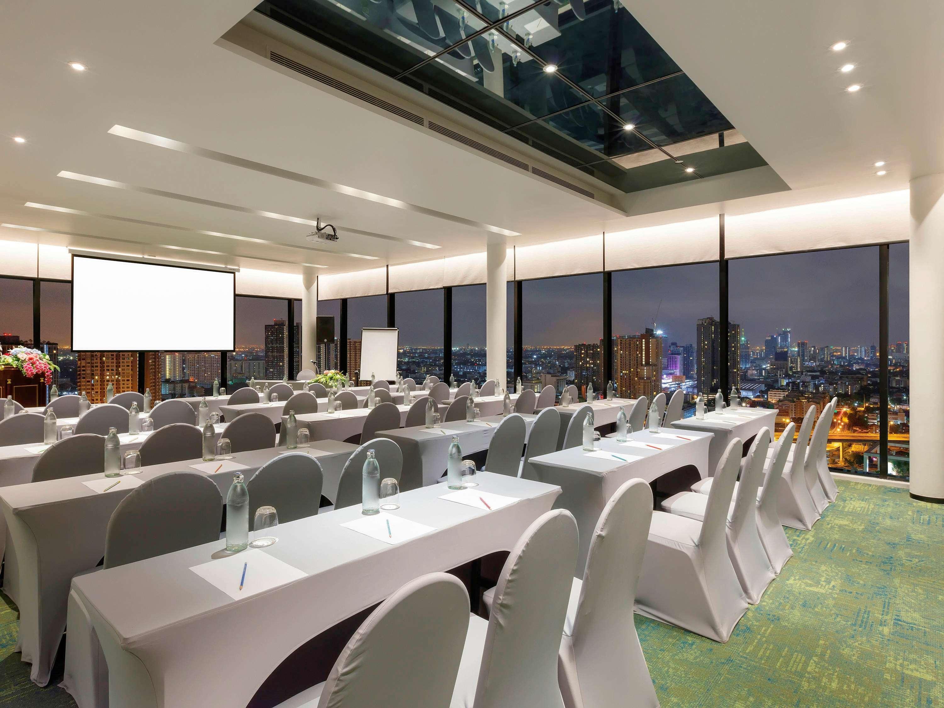 Ibis Styles Sukhumvit Phra Khanong