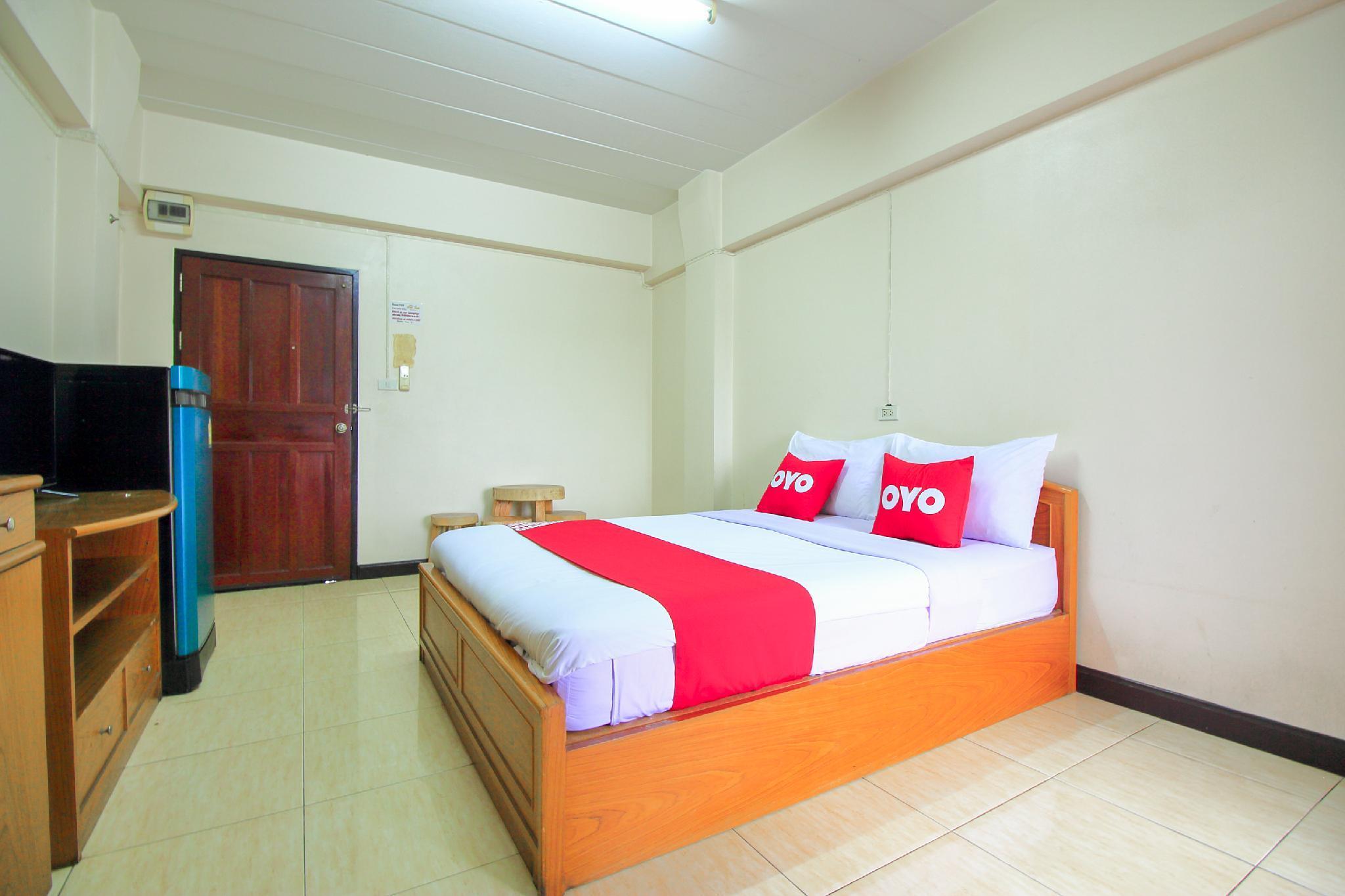 Hotel Oyo 376 Ok Airport 2*