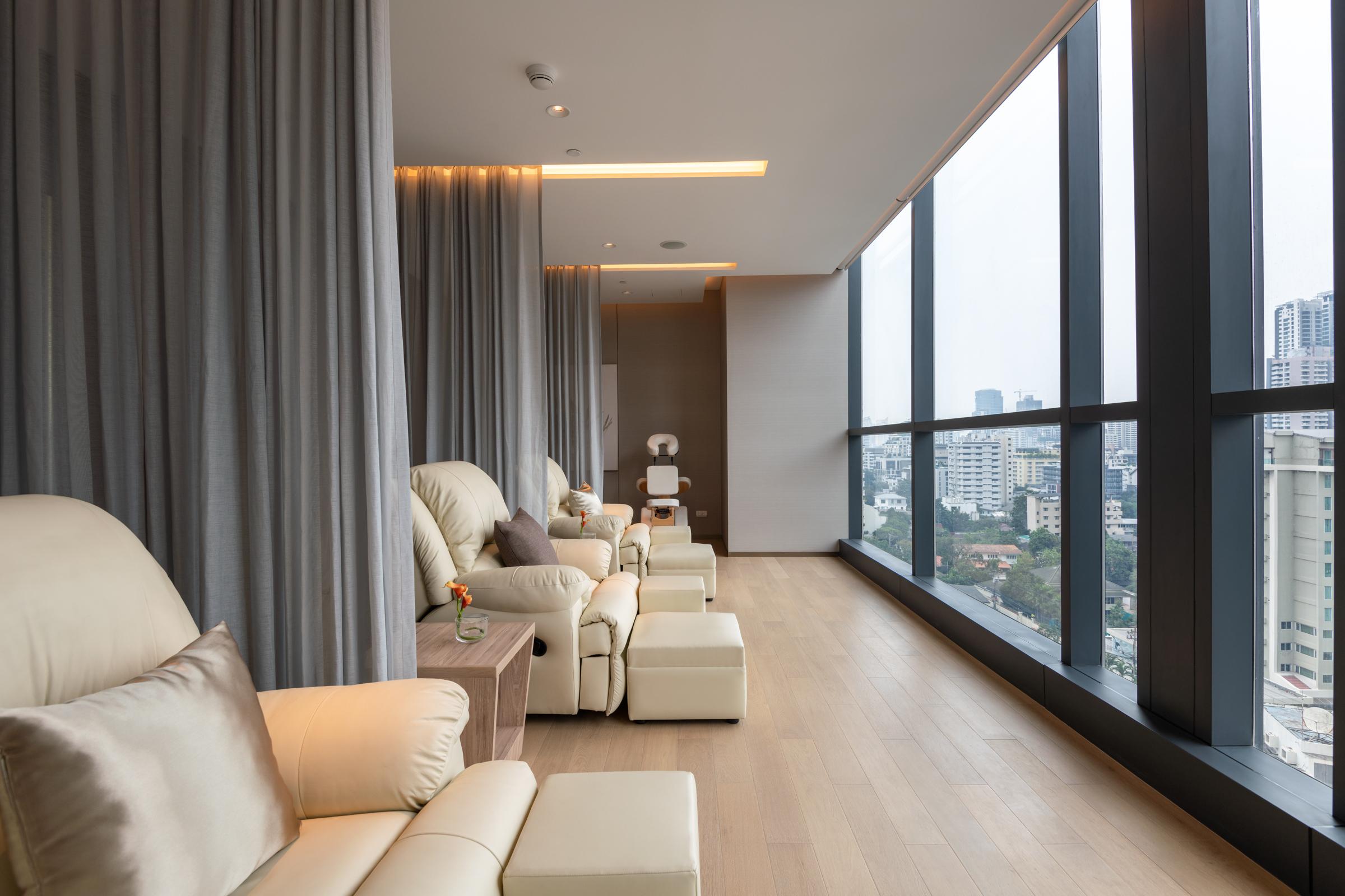 Carlton Sukhumvit Hotel