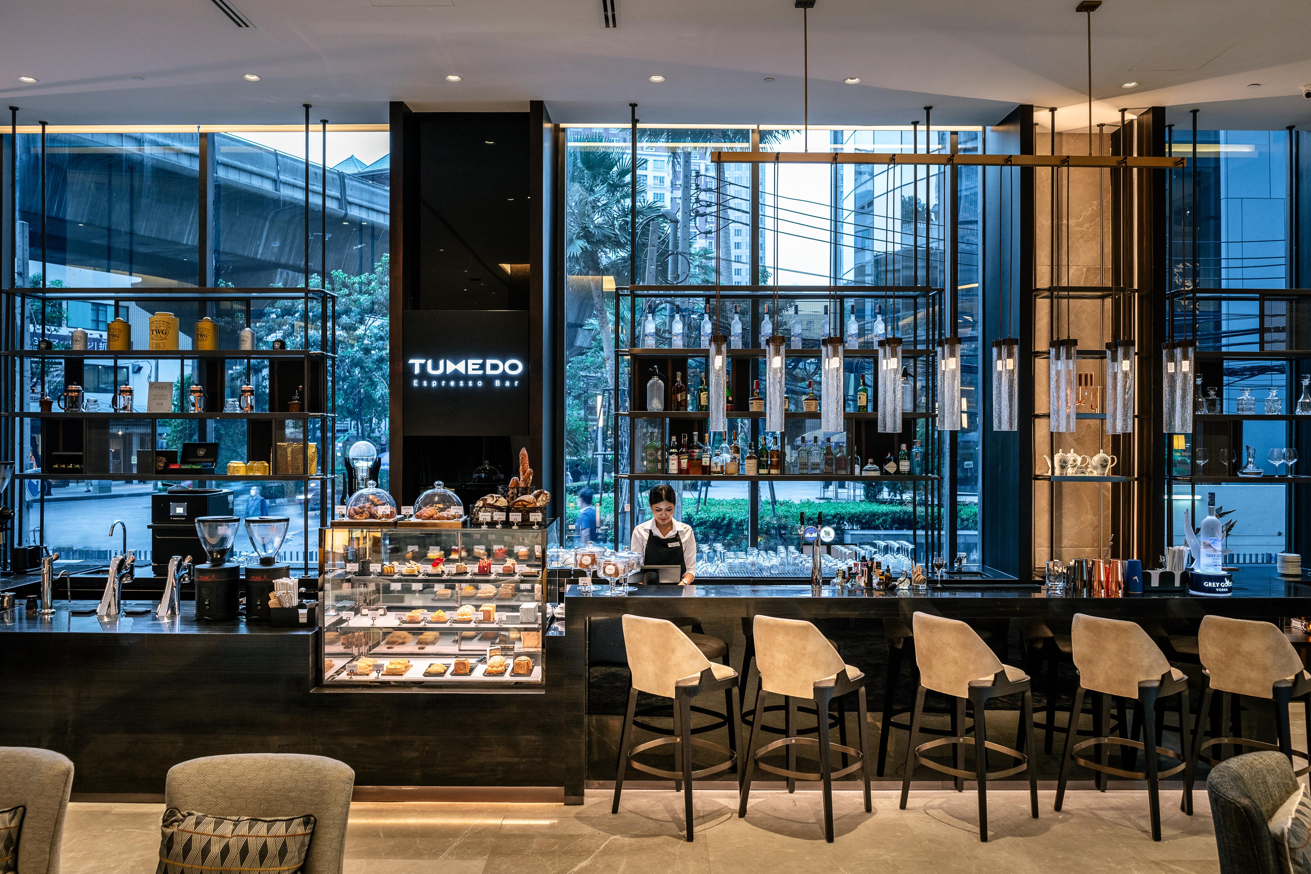 Carlton Sukhumvit Hotel 5*