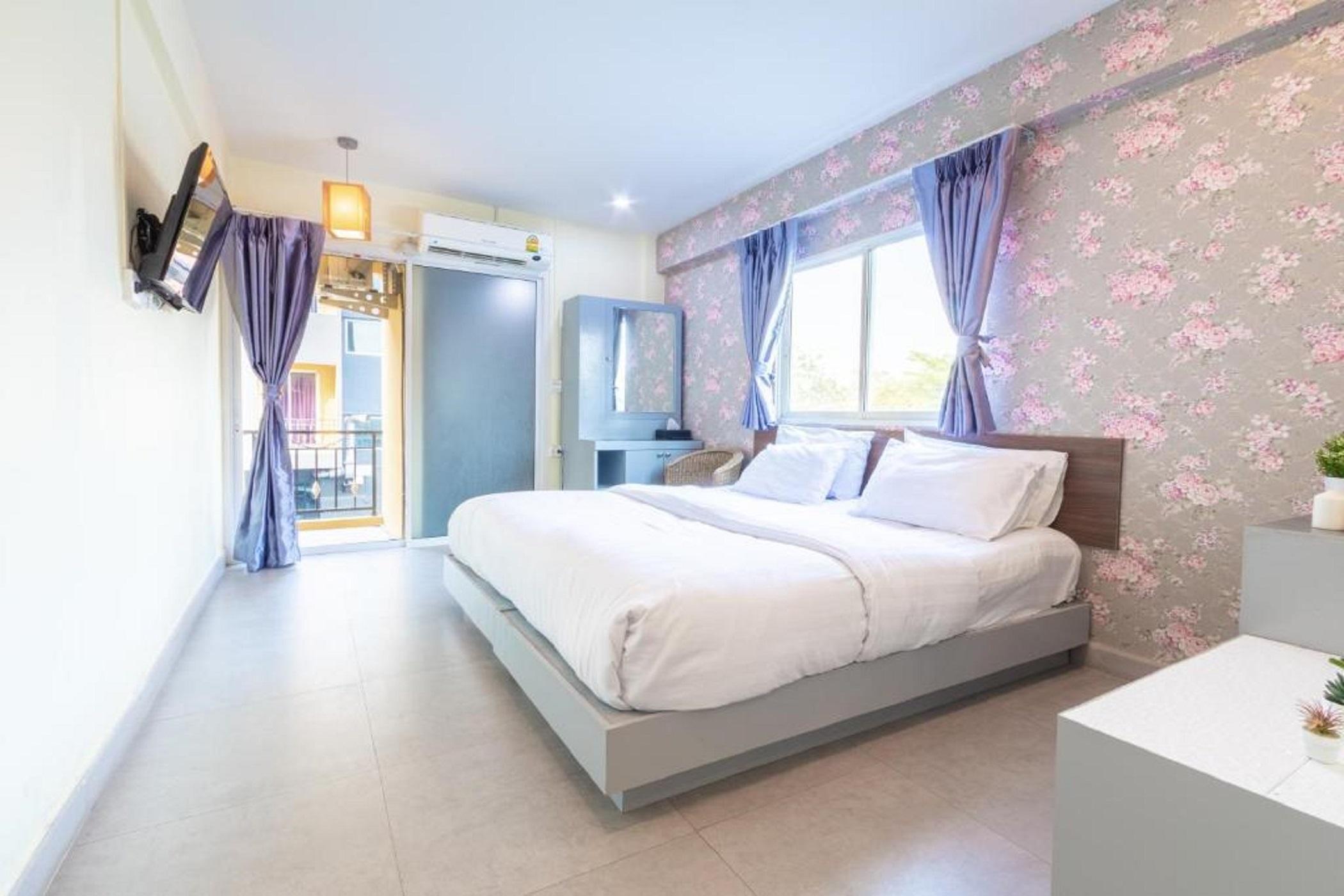 Sweetloft Don Muang Hotel