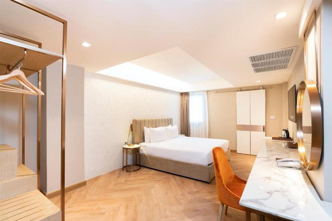 Away Riverside Kene Hotel Bangkok