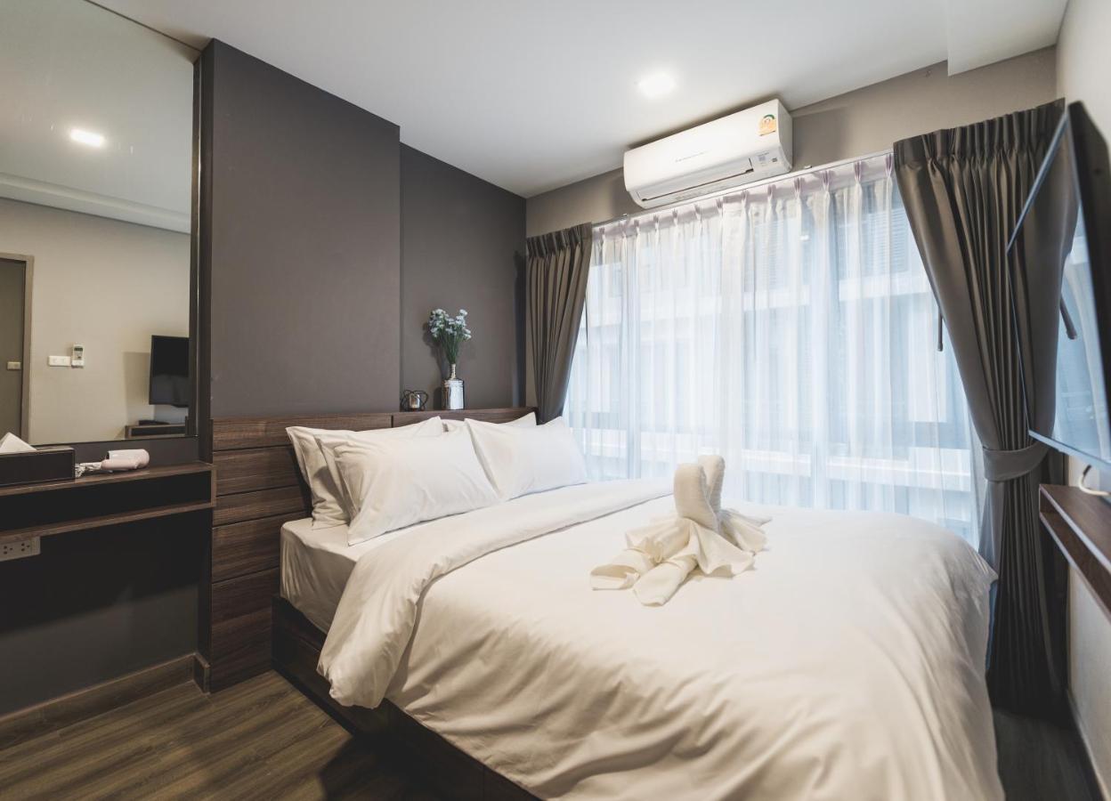 W2 * Bangkok