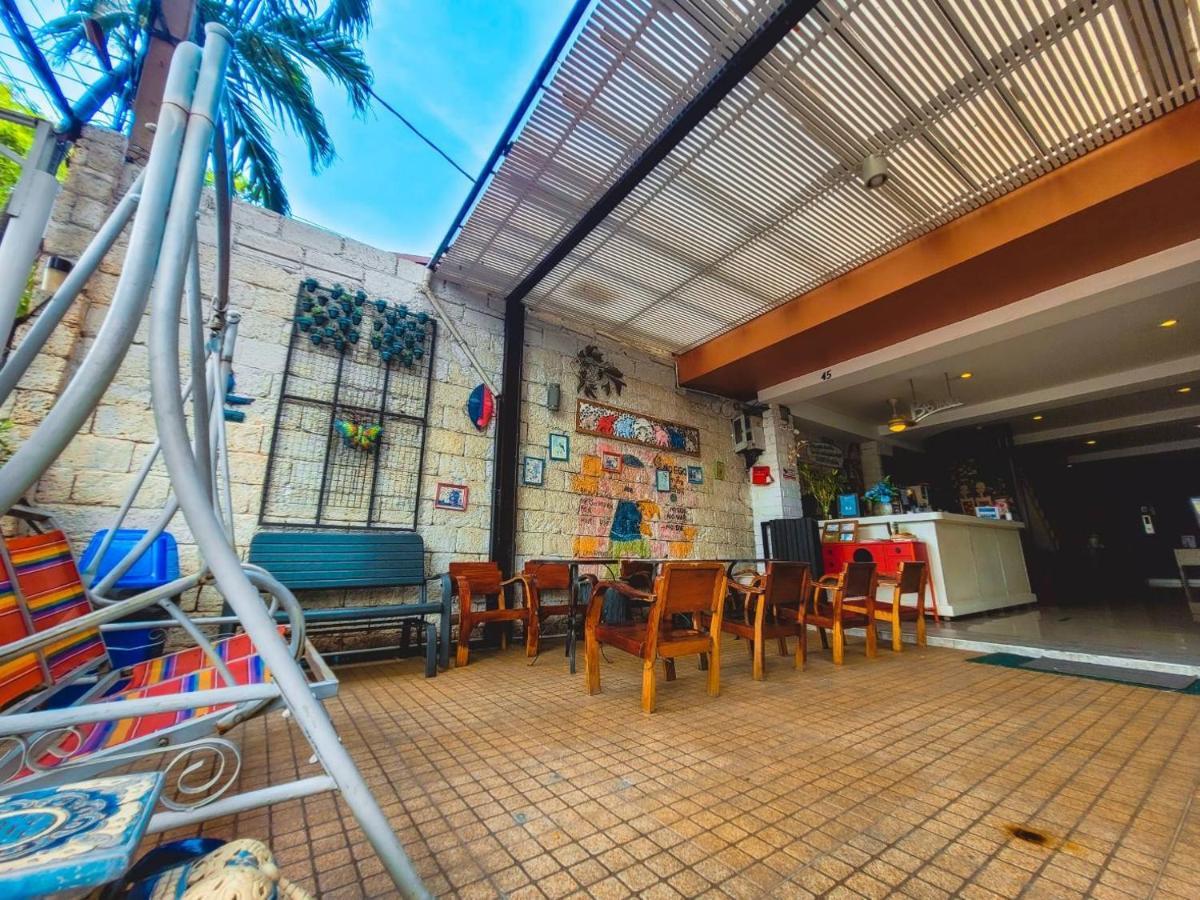 Hostel Bb House Rambuttri