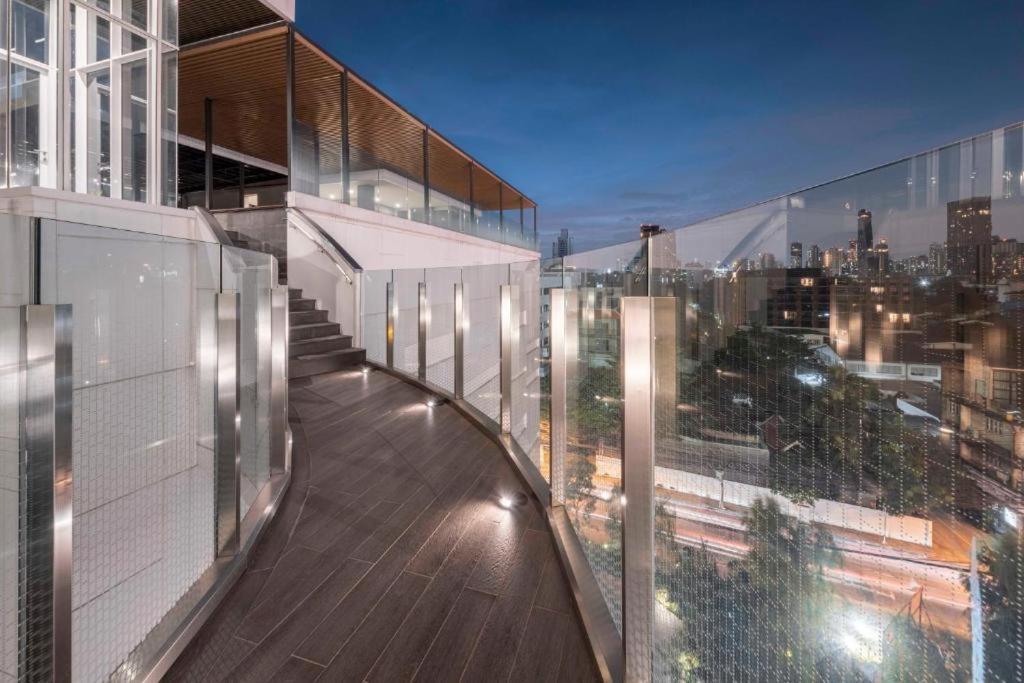 Apartment Japanese Town Ekamai Luxury Amazing View Pool