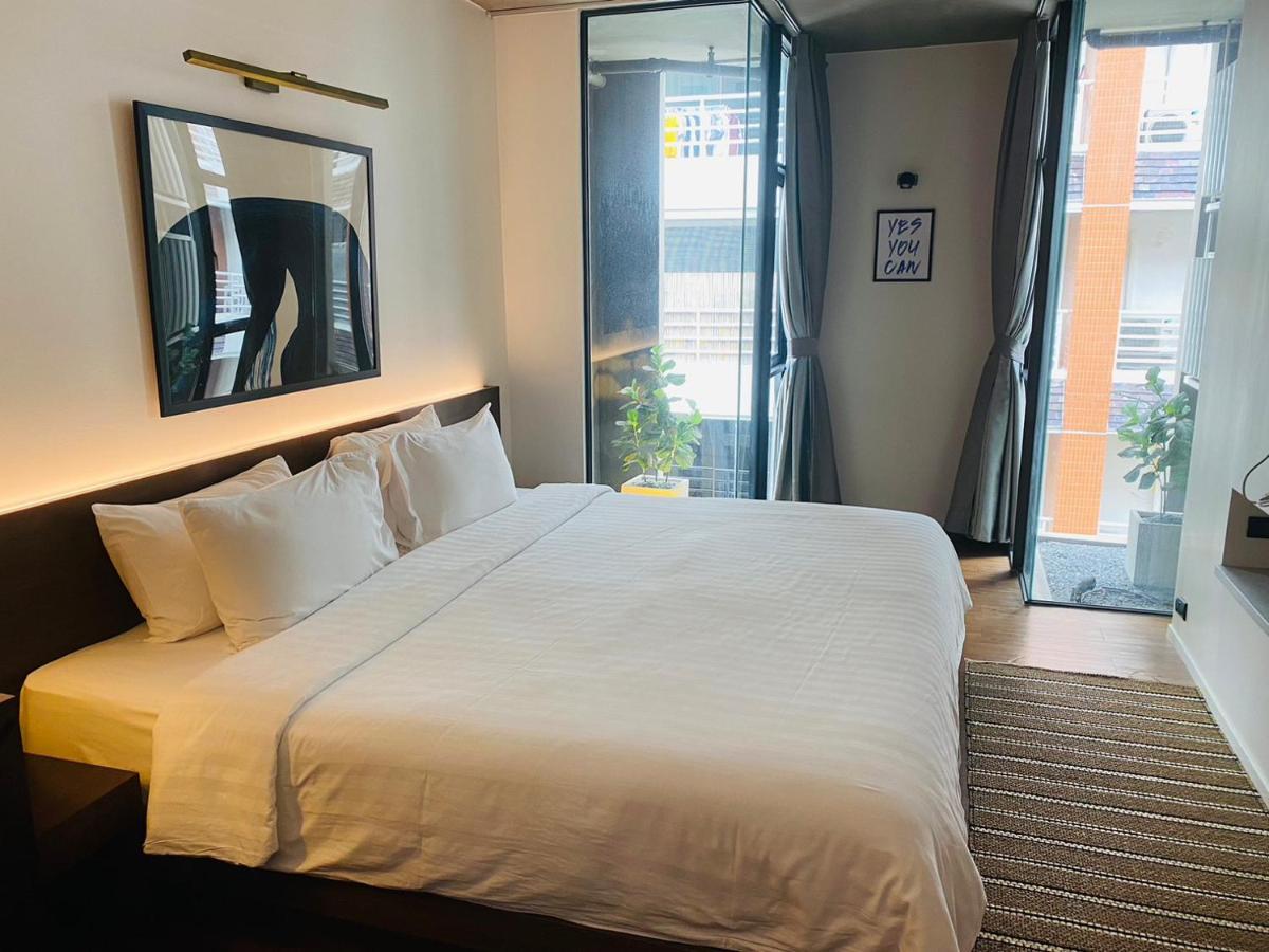 T2 Sathorn 4*