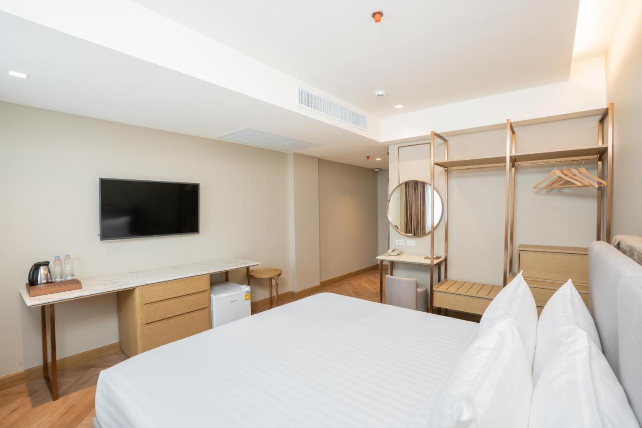 Away Riverside Kene Hotel 4*