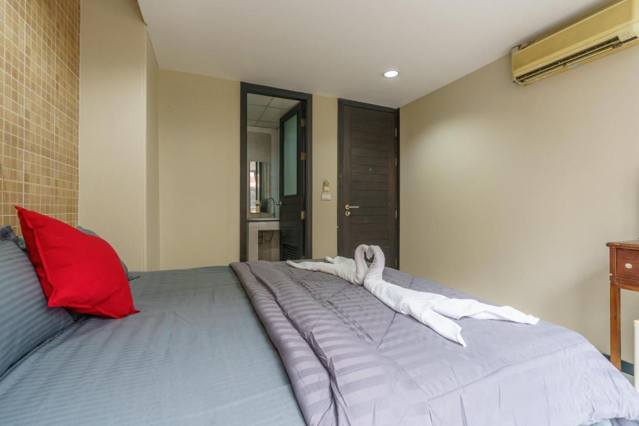 Cheqinn Bed Sukhumvit 4 Nana Plaza