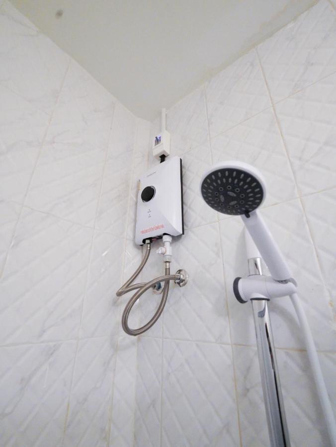 Roomquest Rim Praya Dinsor Road Hotel 3*
