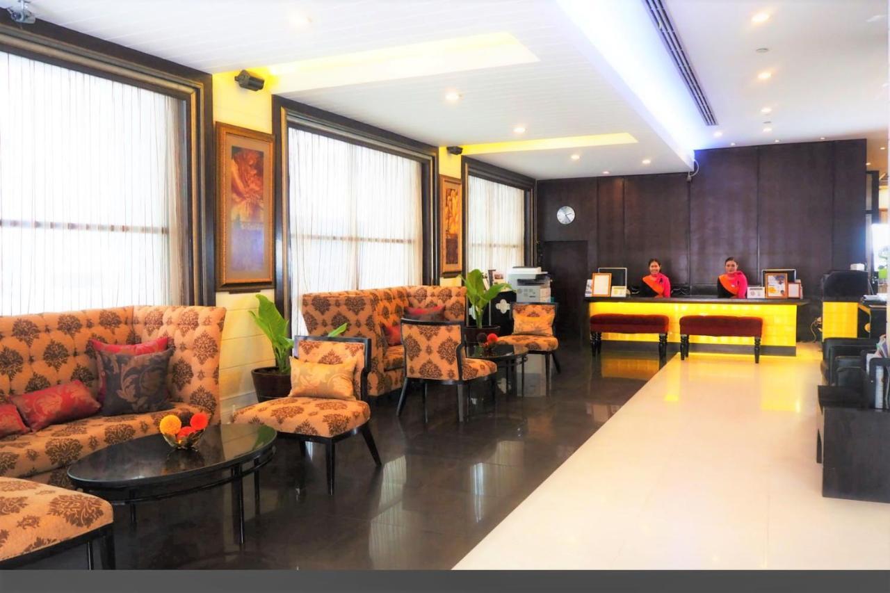 Furamaxclusive Sukhumvit Hotel 4*