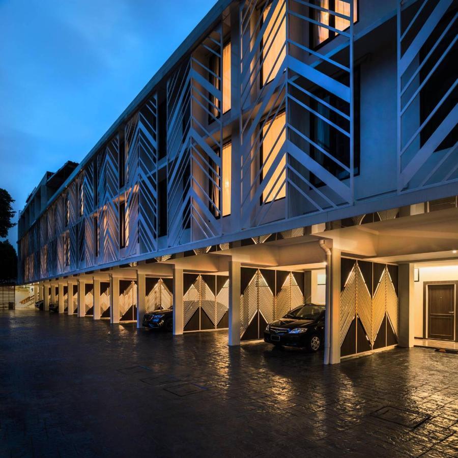 Lucky Hotel