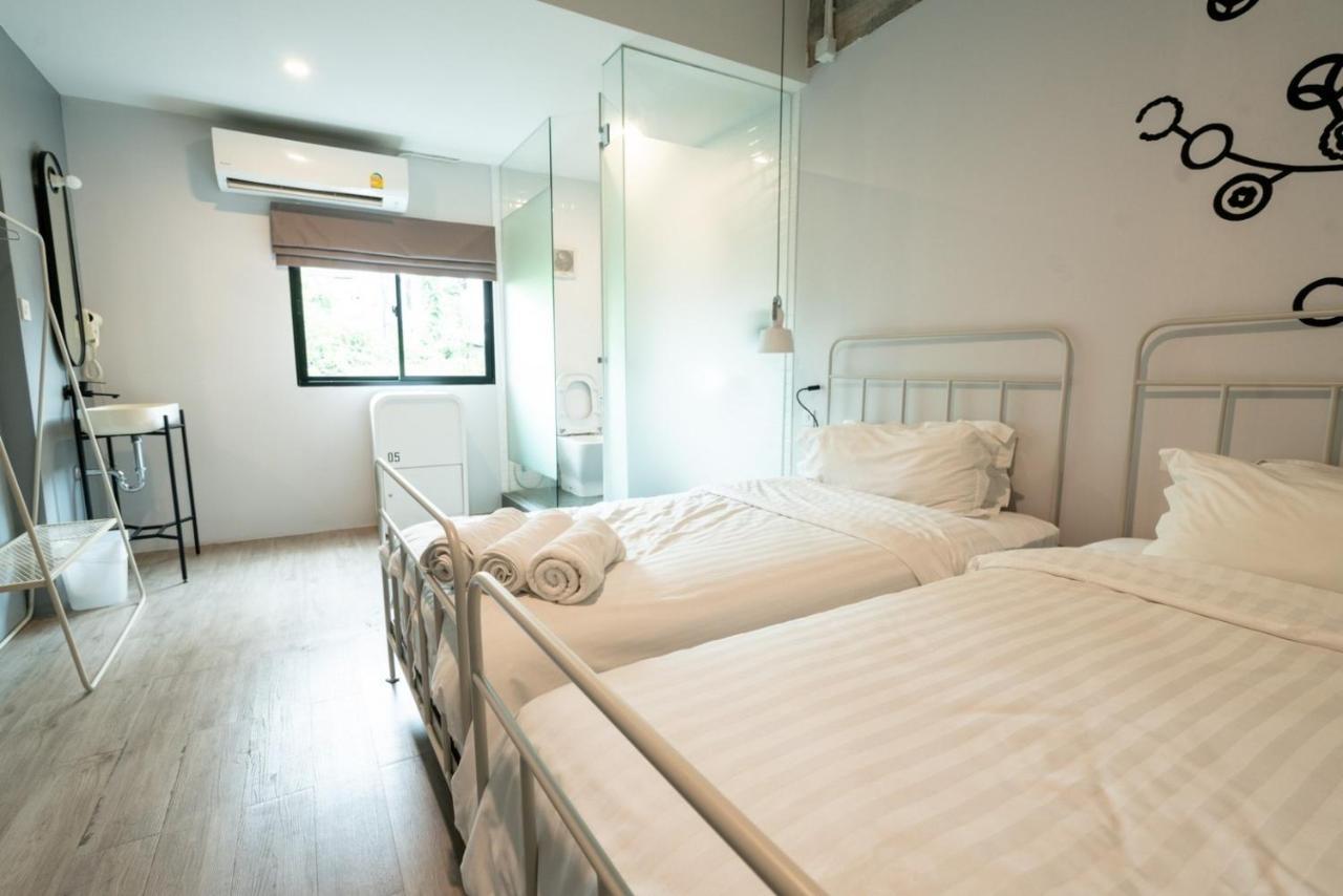 Bedspread (adults Only) Hostel *