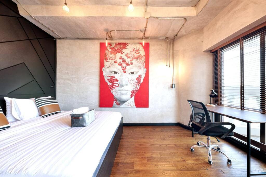 Loft Style Skyline 100 Sq.m. Bangkok