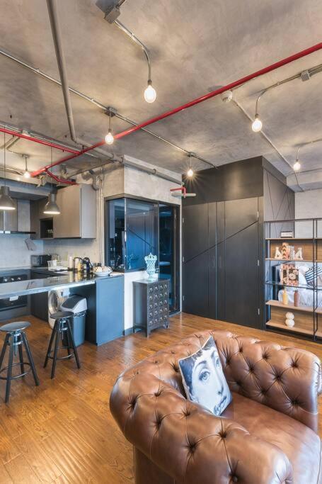 Loft Style Skyline 100 Sq.m. * Bangkok