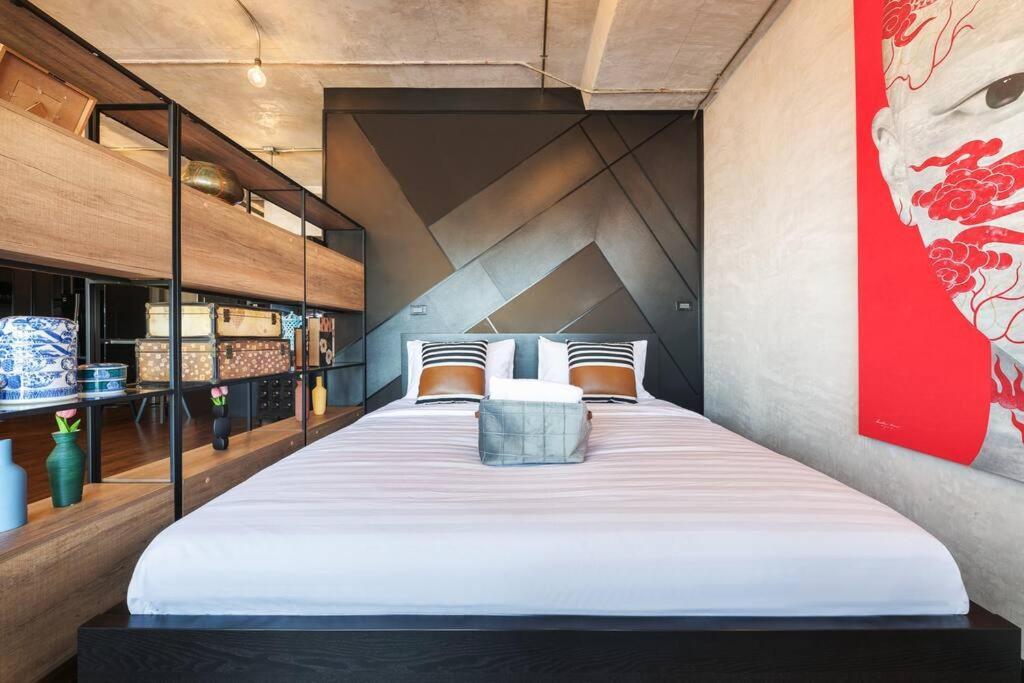 Loft Style Skyline 100 Sq.m.