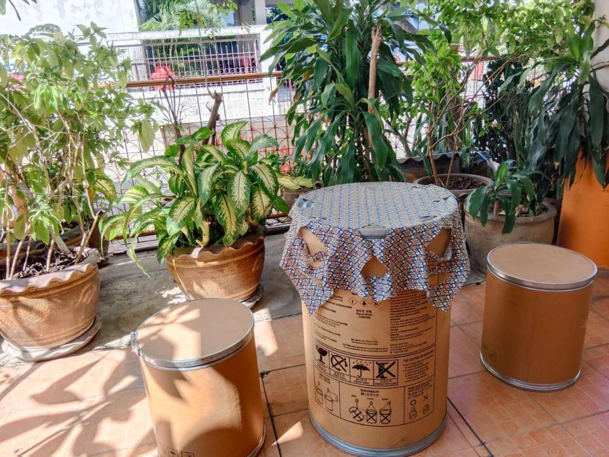 Appartement Free 1 Set Breakfast If Book 48h Before Check In Time1 No Dog Pls No Breakfast On Sunday 10min Taxi Airport Train 2min Walk 7-11 Bangkok