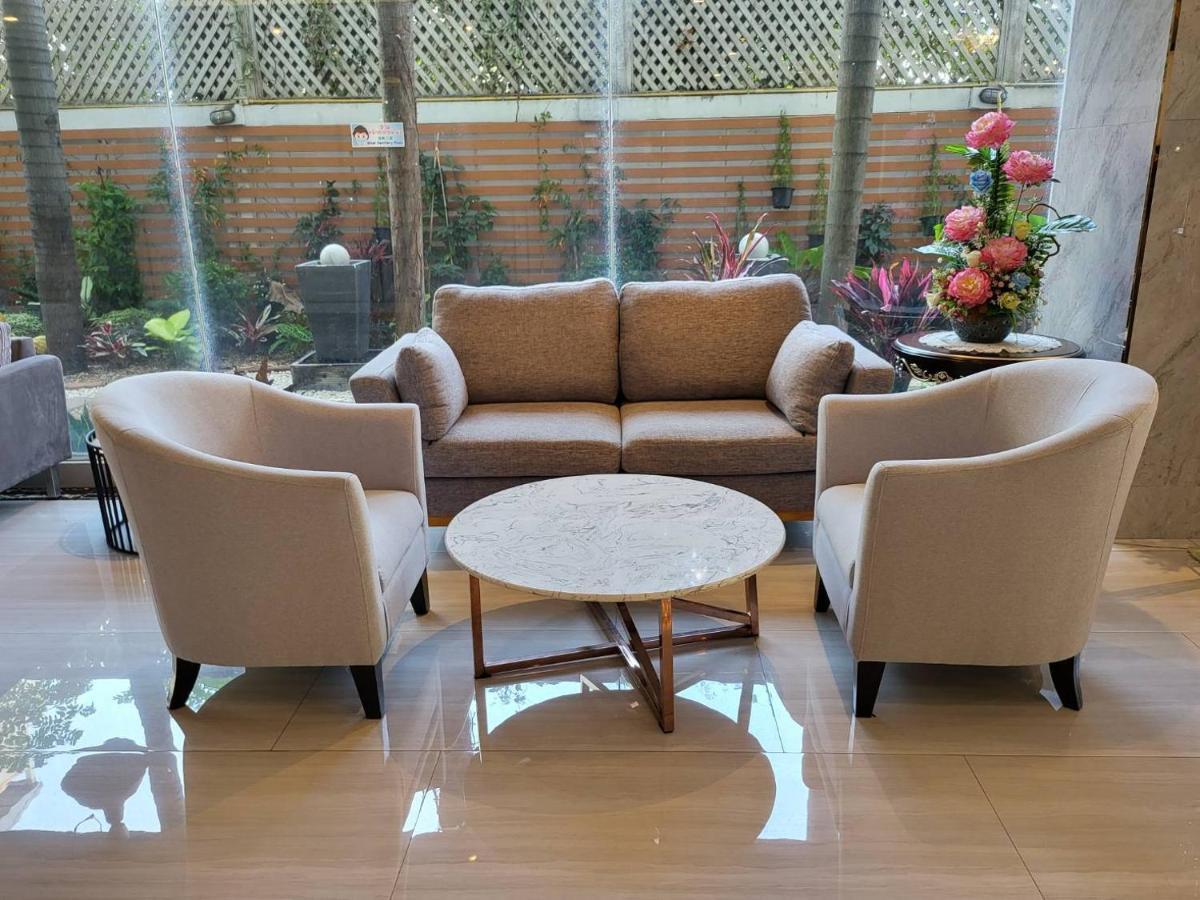 Hotel Three Seasons Bangkok 5*
