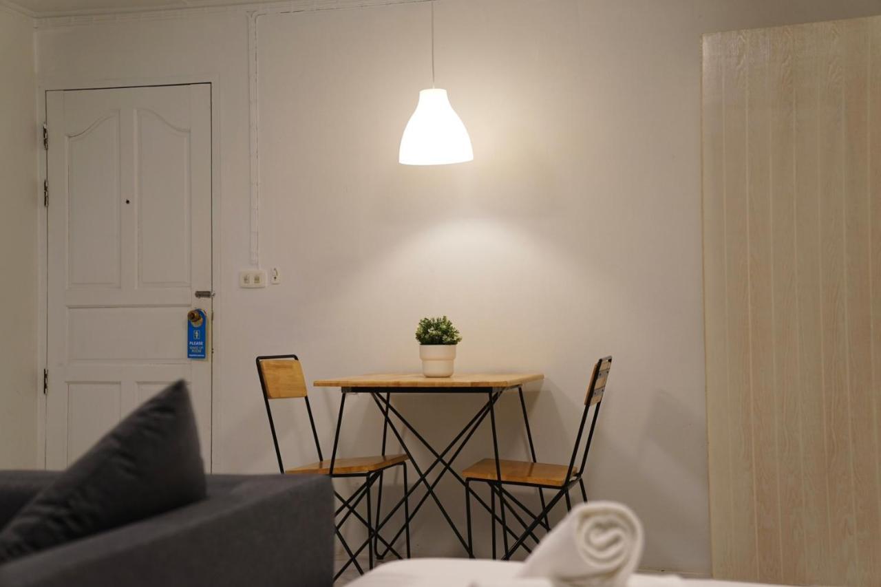 Inn View Place & 3*