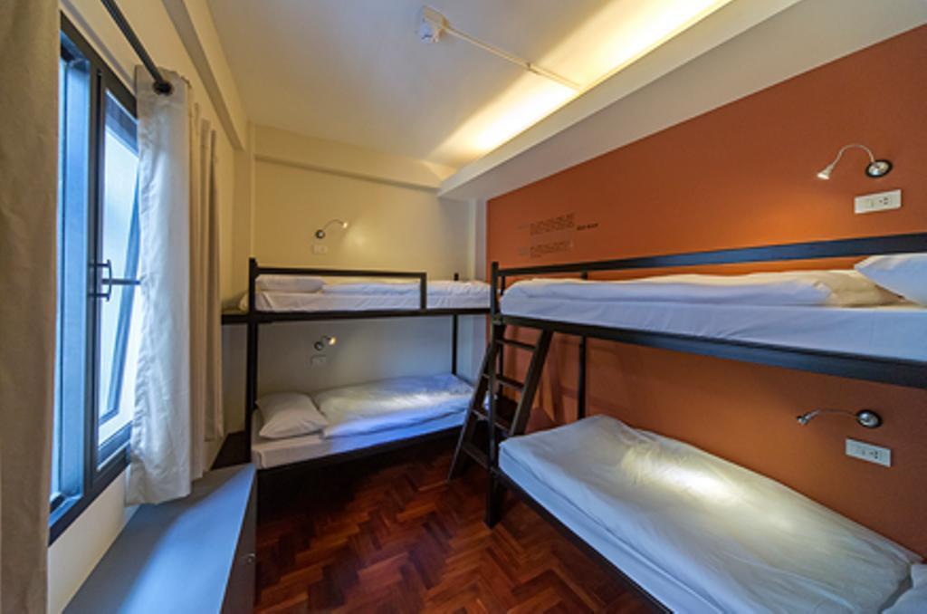 Siam Mitr Hostel