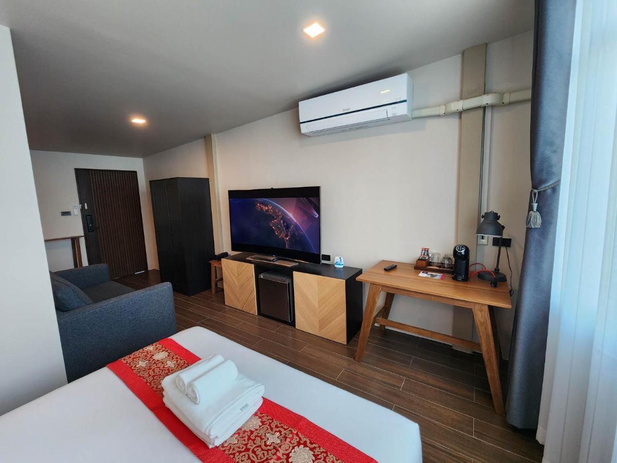 Lo-ha Guest House, Contactless Check-in Hostel Bangkok