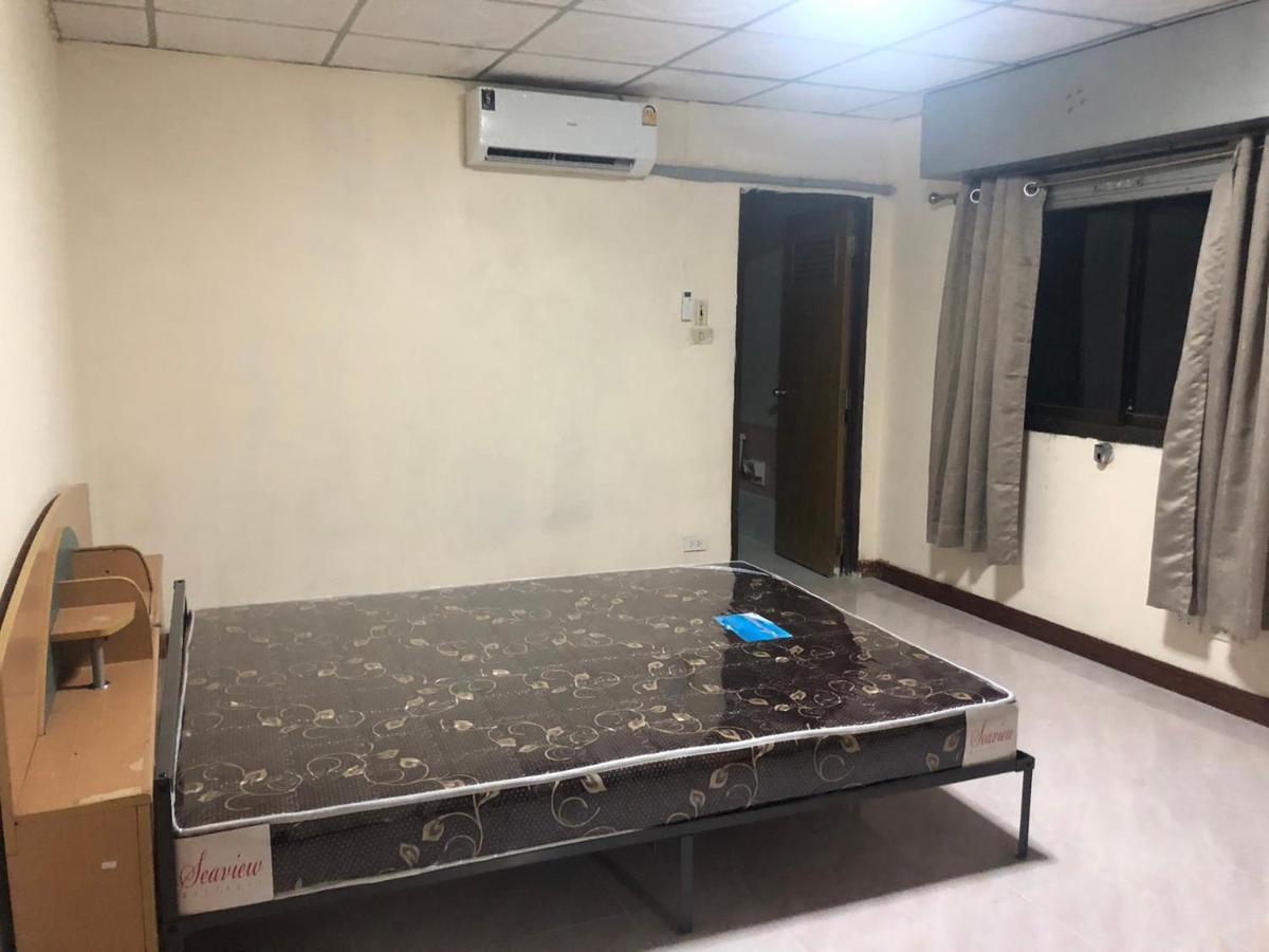Apartment ชาญ บุญเอื้อ อพาร์ทเม้นท์ Chan Booneua Bangkok