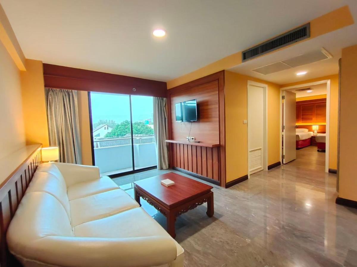 Ebina House - Sha Extra Hotel Bangkok