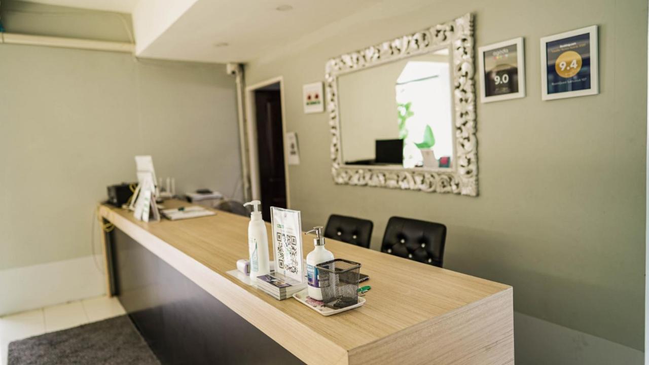Hotel Roomquest Don Mueang Airport 3*