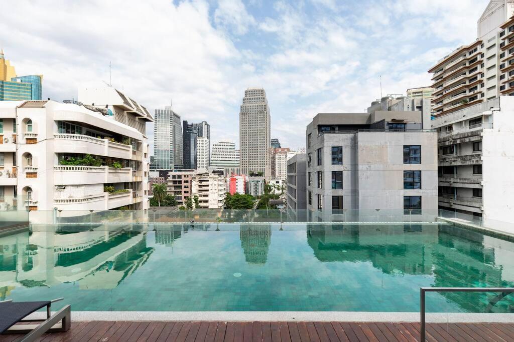 Stylish 1 Bedroom, Pool,bts Asok, Sukhumvit * Bangkok
