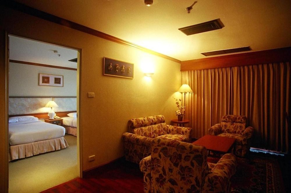 Hotel Ebina House - Sha Extra