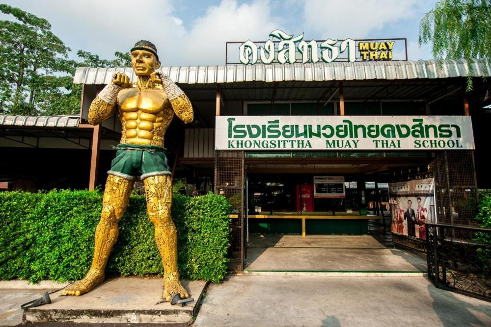 Khongsittha Muay Thai *