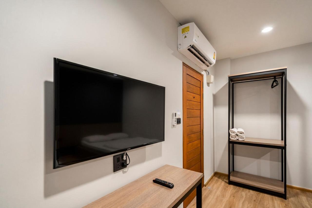 19a Hostel *