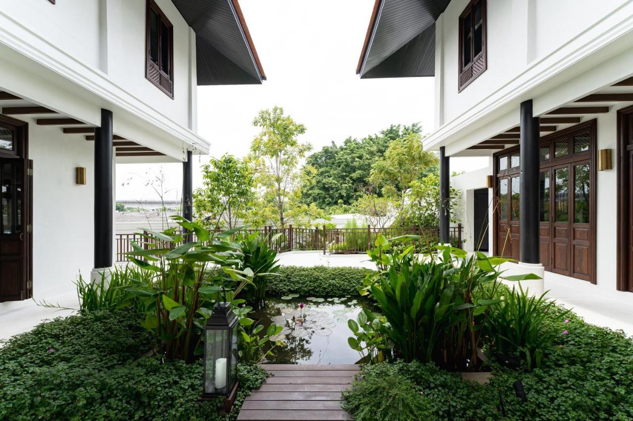 Siri Sala Private Thai Villa *