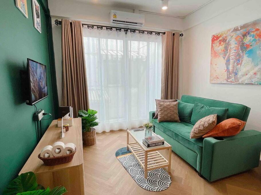 Entire Floor,decorated Cozy Home,near Grand Palace Appartement