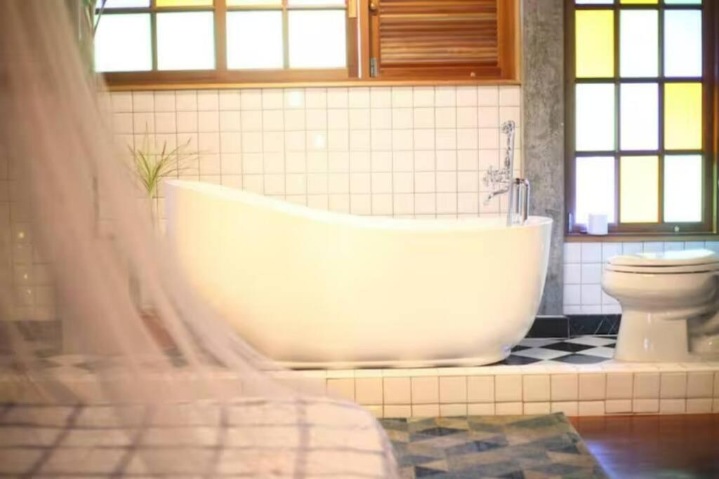 T-house Bkk - Max15 People With Private Swimming Pool