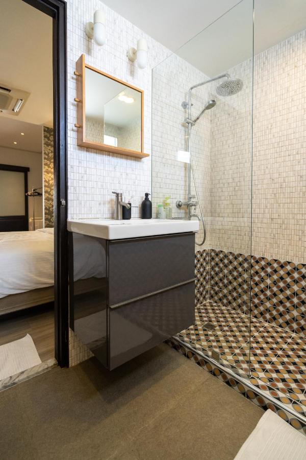 Amorn House Yenakart Sathorn 5 Stars Location Pangsapuri Bangkok