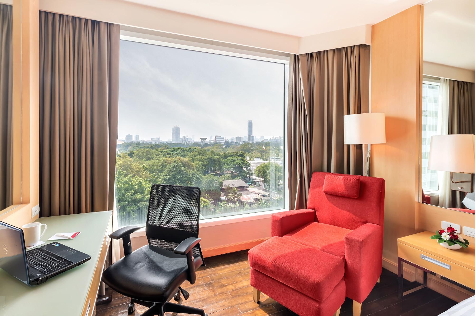Hotel Sora & Sukhumvit - Formerly Aspira 12th Avenue Asoke Sukhumvit 4*