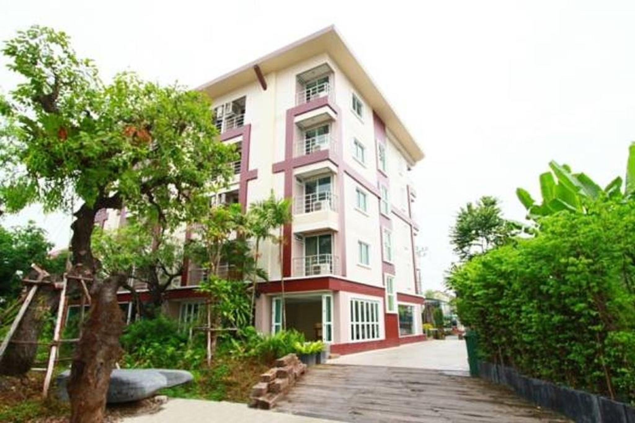bahay-panuluyan The Loft 3*