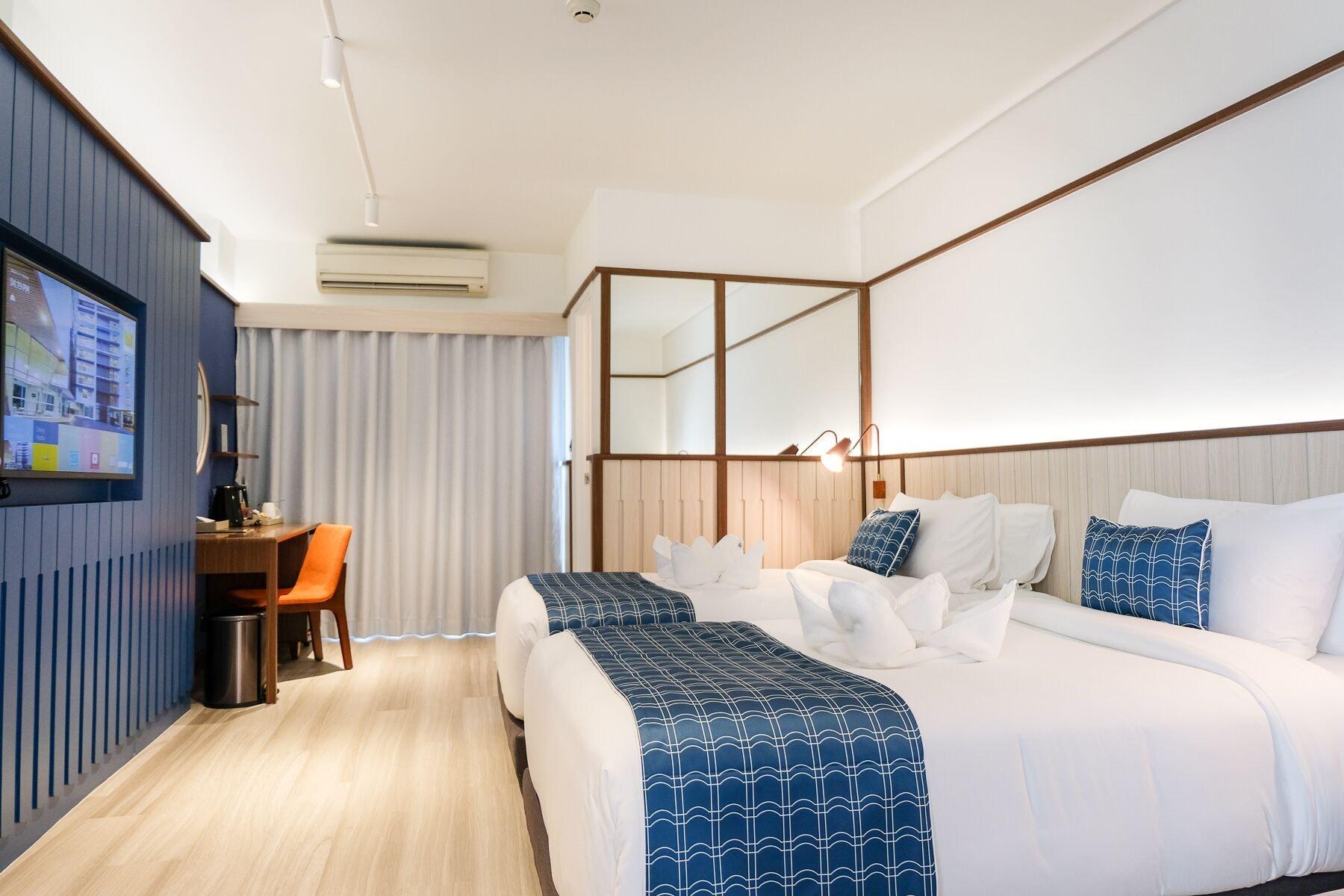 Amber Sukhumvit 85 Hotel 3*