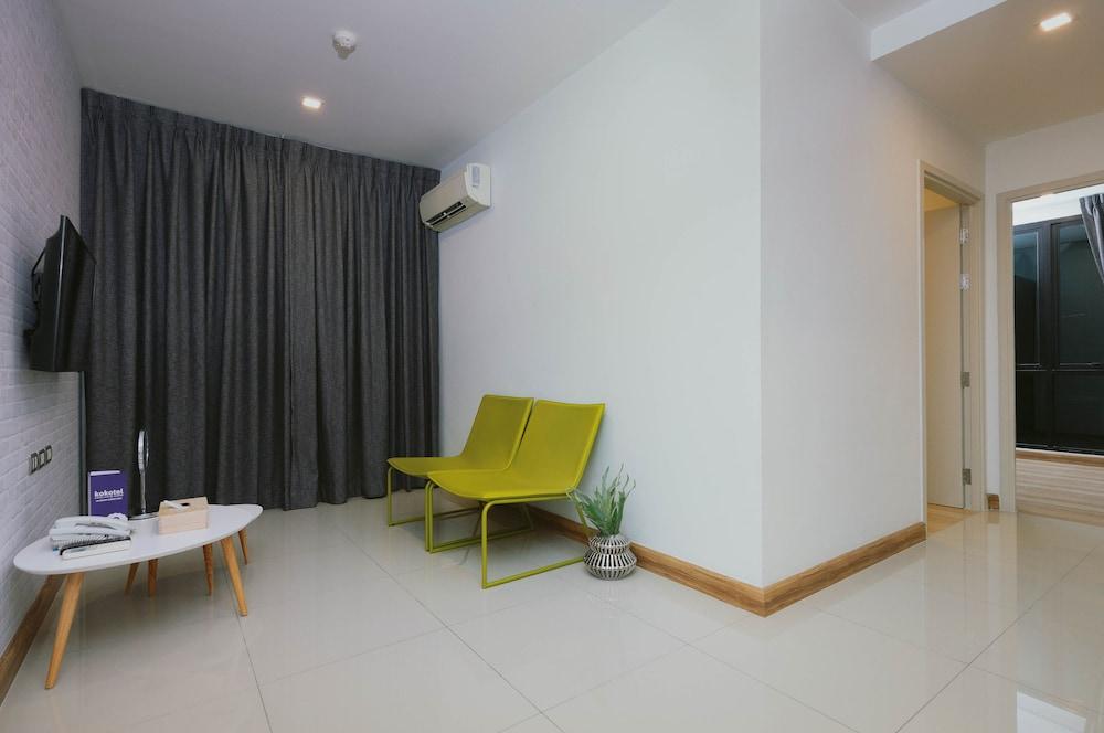 Hotel Kokotel Sukhumvit 50 3*