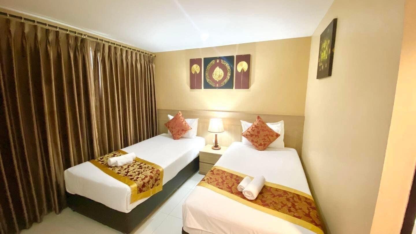 High Airport Link Hotel,