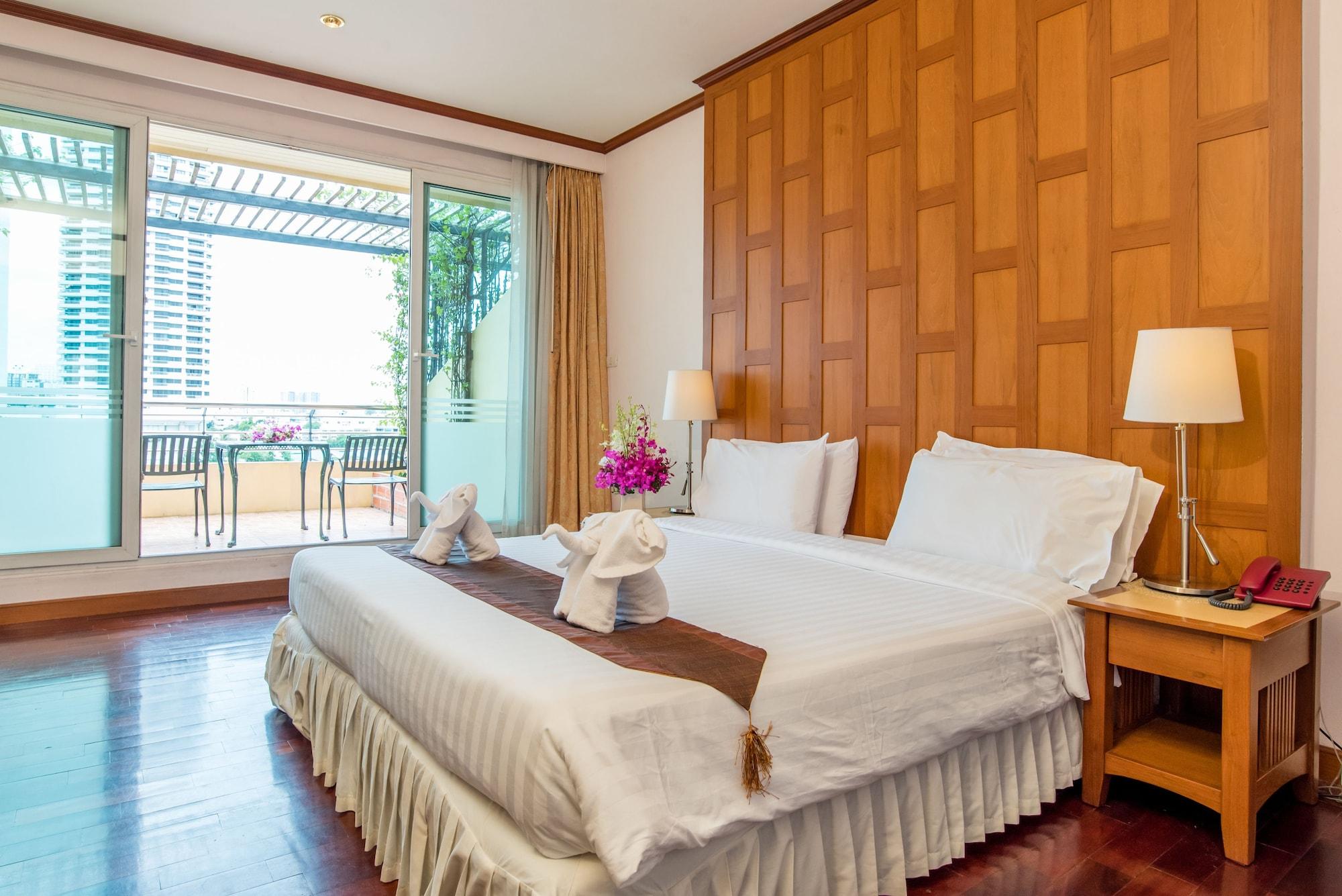New Siam Riverside 3* Bangkok