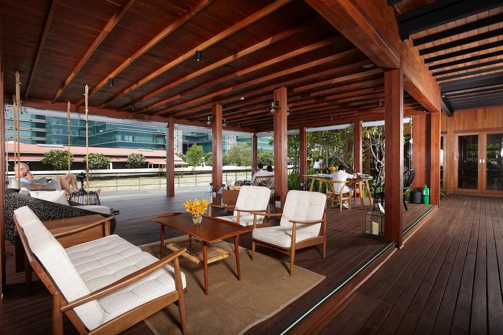 Chann Noi Hotel