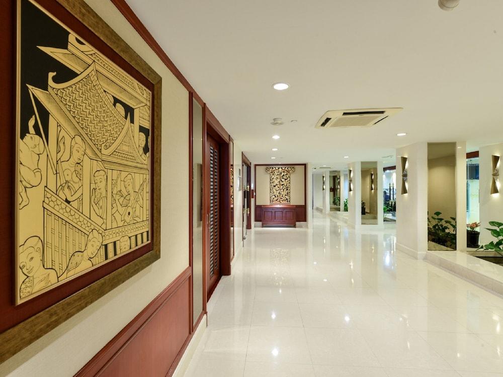 Centre Point Serviced Thong Lo Hotel