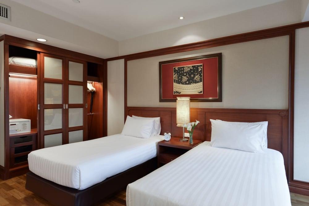 Hotel Centre Point Serviced Thong Lo 4*