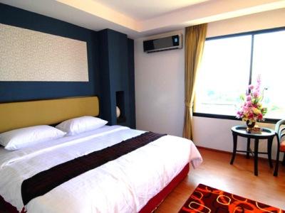 Atrium Boutique Hotel